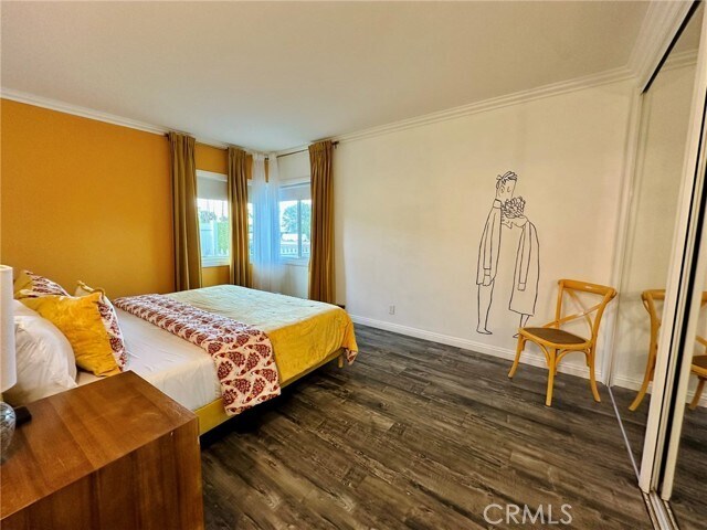 Building Photo - 1331 S Sunrise Way