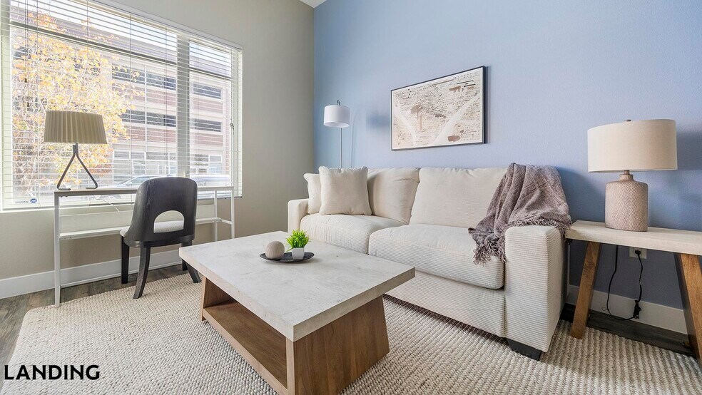 Building Photo - 1000 S Broadway