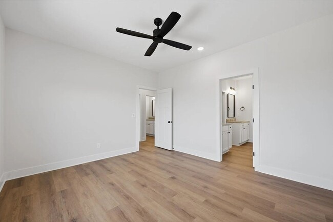Building Photo - 119 Mendocino Ct