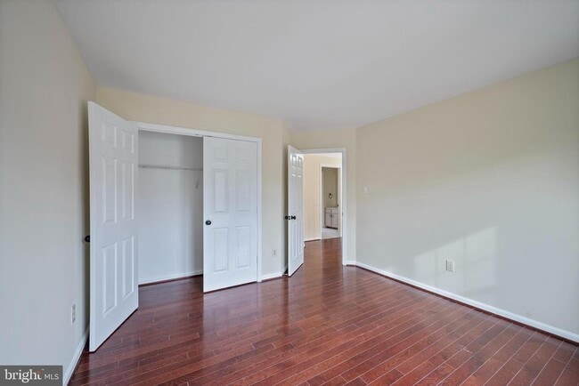 Building Photo - 1324 Pleasant Meadow Rd