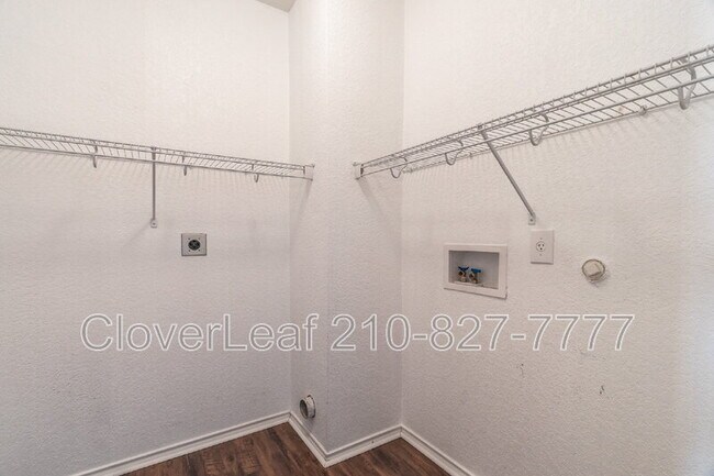 Building Photo - 3419 Ashleaf Wells