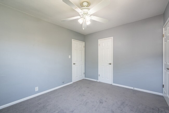 Building Photo - 1700 N Lima St