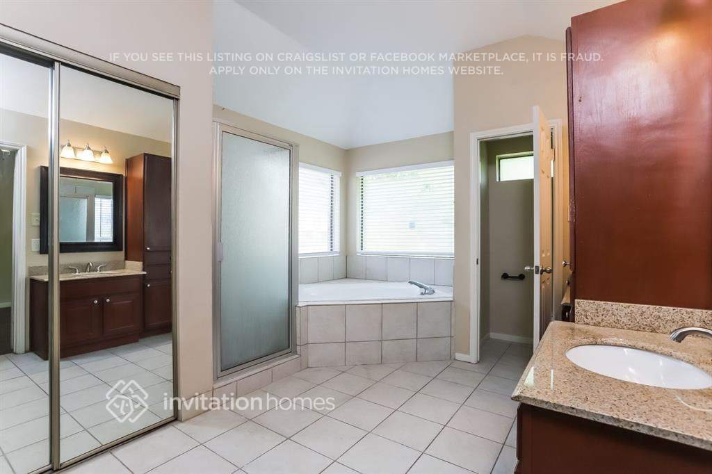 Building Photo - 12514 Mill Ln Dr