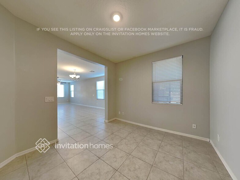 Building Photo - 19738 W Monroe St