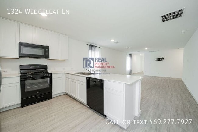 Building Photo - 1324 Wedge Leaf Ln