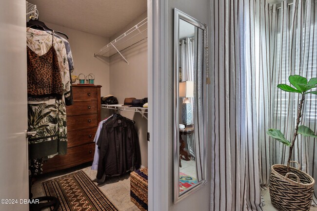 Building Photo - 906 Ocean Marina Dr