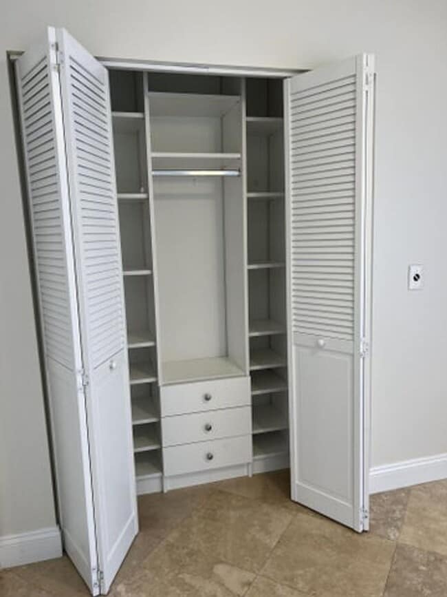 Building Photo - 9209 Southampton Pl