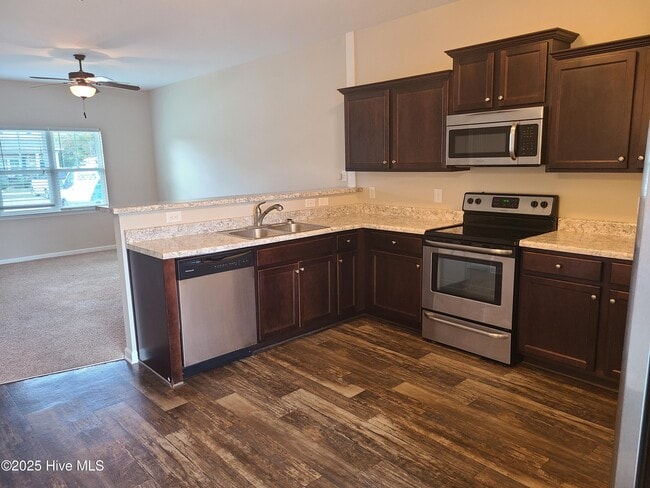 Building Photo - 100 Justice Farm Dr