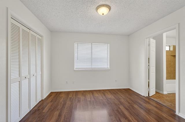 Building Photo - 2403 Ridgevalley Dr