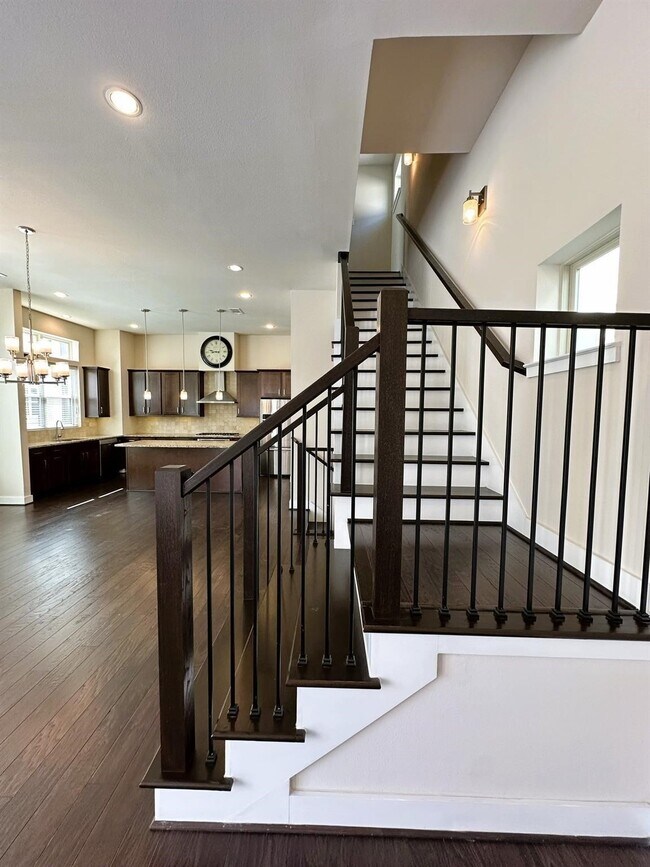 Building Photo - 4406 Eli St