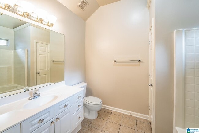 Building Photo - 270 Fox Run Cir