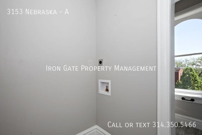 Building Photo - 3153 Nebraska-A