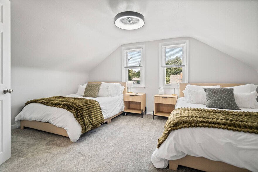 Building Photo - 1114 Meacham St