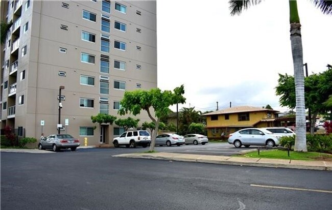 Building Photo - 2 Bed / 1 Bath / 1 Parking in Plantation T...