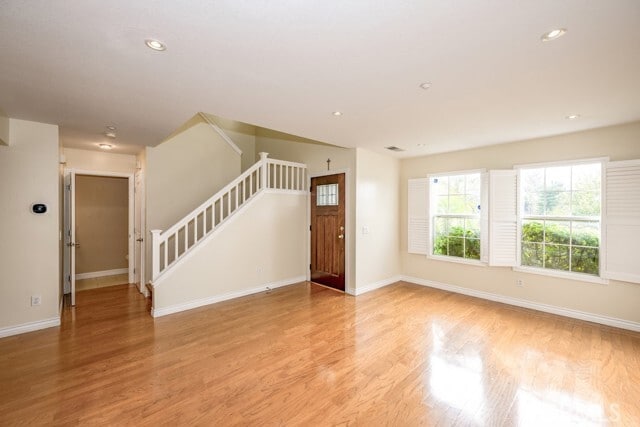 Building Photo - 12200 Crest Ave