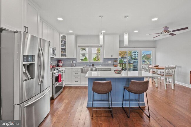 Building Photo - 5944 Wescott Hills Way