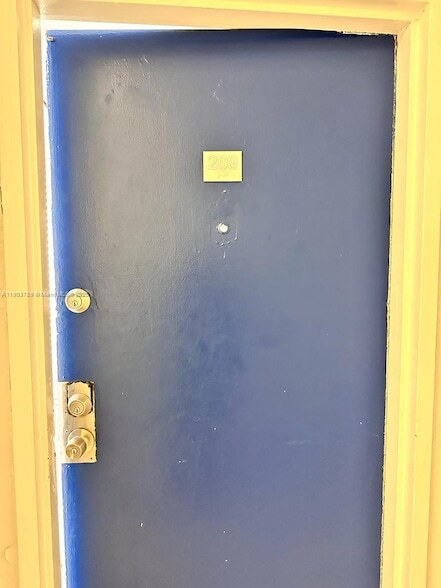 Building Photo - 2175 NE 170th St