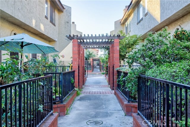 Building Photo - 523 N Alhambra Ave