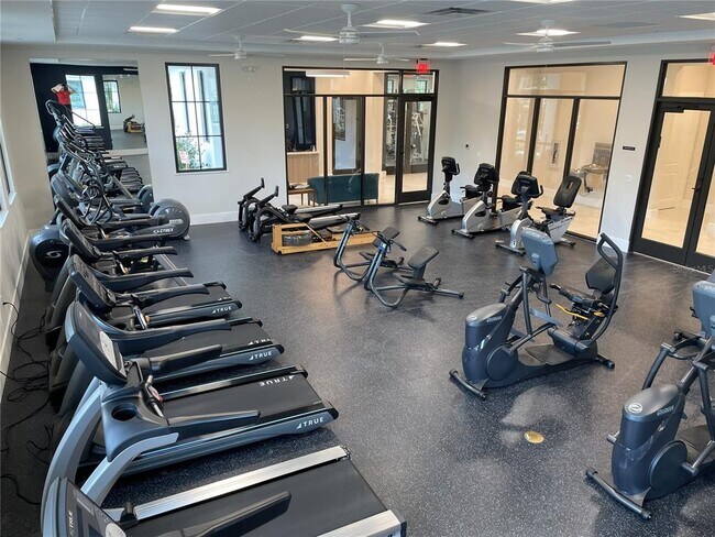 Building Photo - 5212 Lake Village Dr