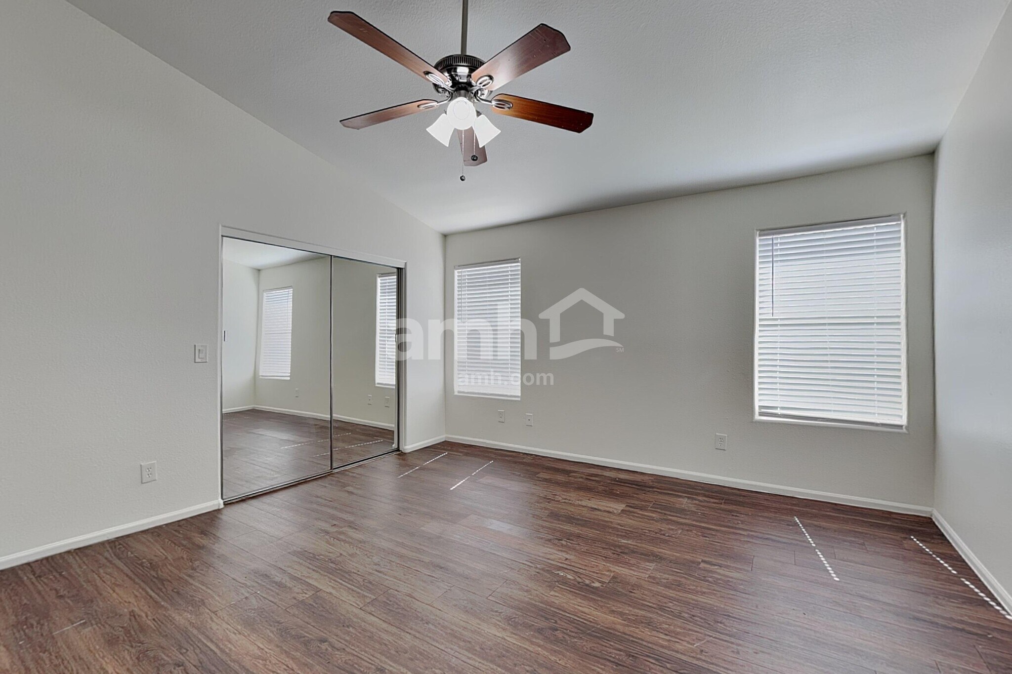 Building Photo - 10262 W Patrick Ln