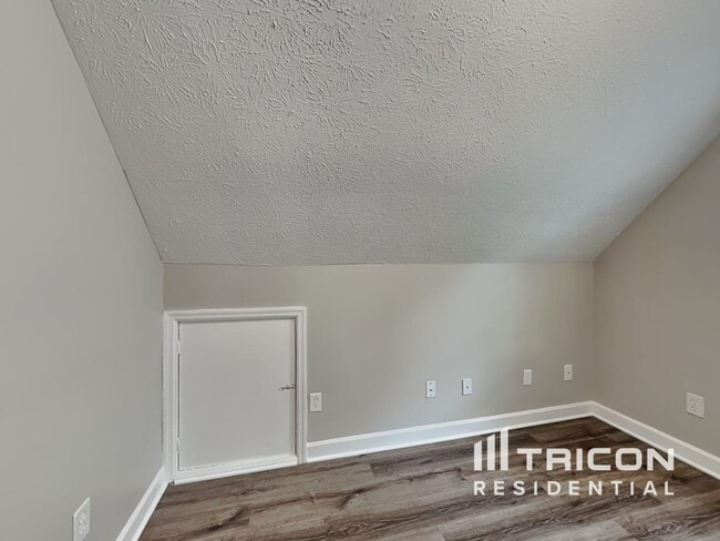 Building Photo - 3616 Zoar Rd