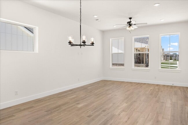 Building Photo - Bright, Spacious, & Beautifully Designed 1 bed 1.5 bath