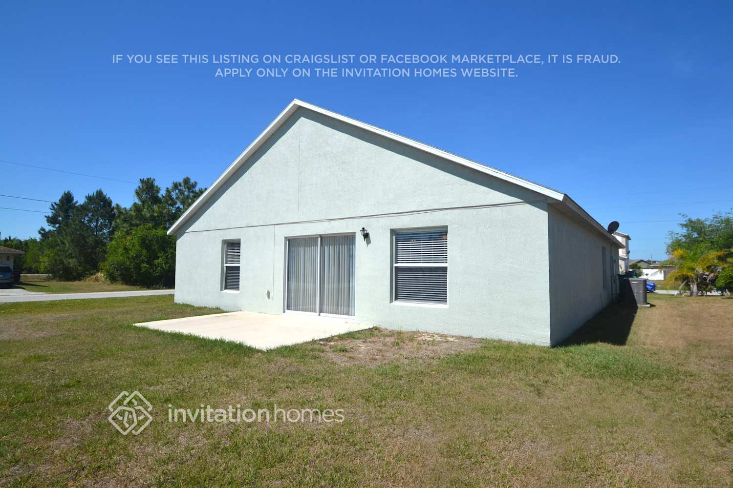 Building Photo - 727 Versailles Ln