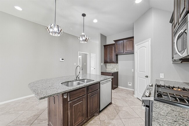 Building Photo - 27119 Postwood Manor Ct