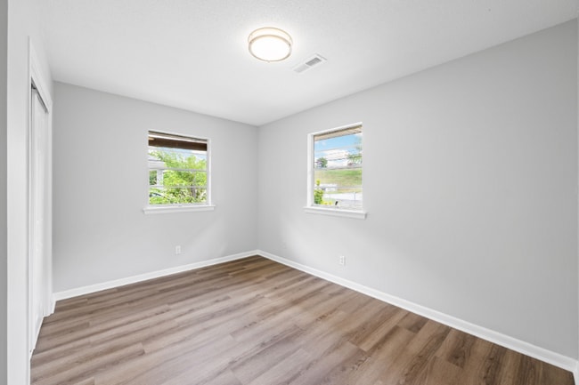 Building Photo - 1208 Gadd Rd