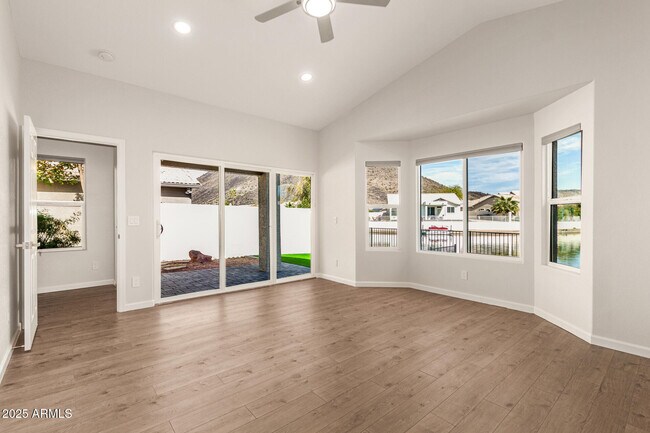 Building Photo - 20259 N 52nd Dr