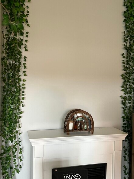 Building Photo - 652 Cobblestone Way