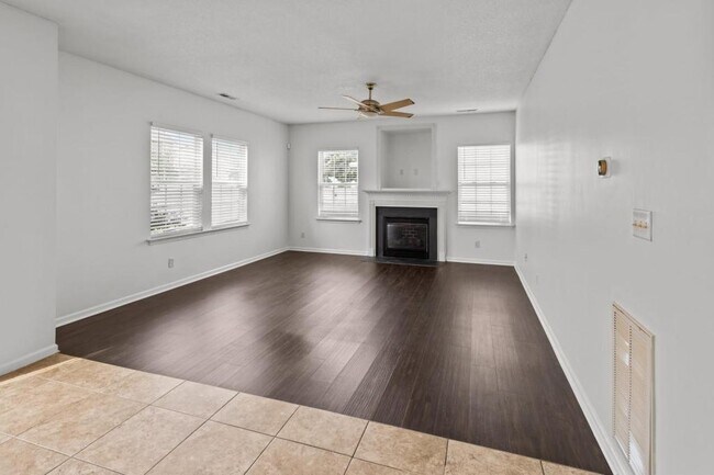 Building Photo - 3506 Kelso Ct