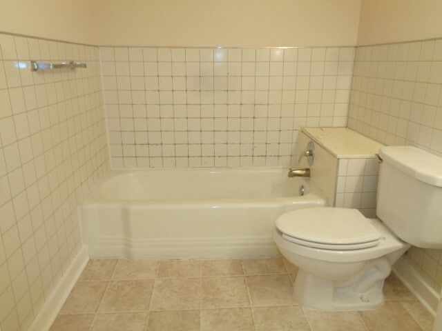 Building Photo - 3230 Ohio St