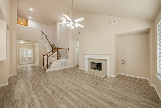 Building Photo - 18106 Linden Forest Ln
