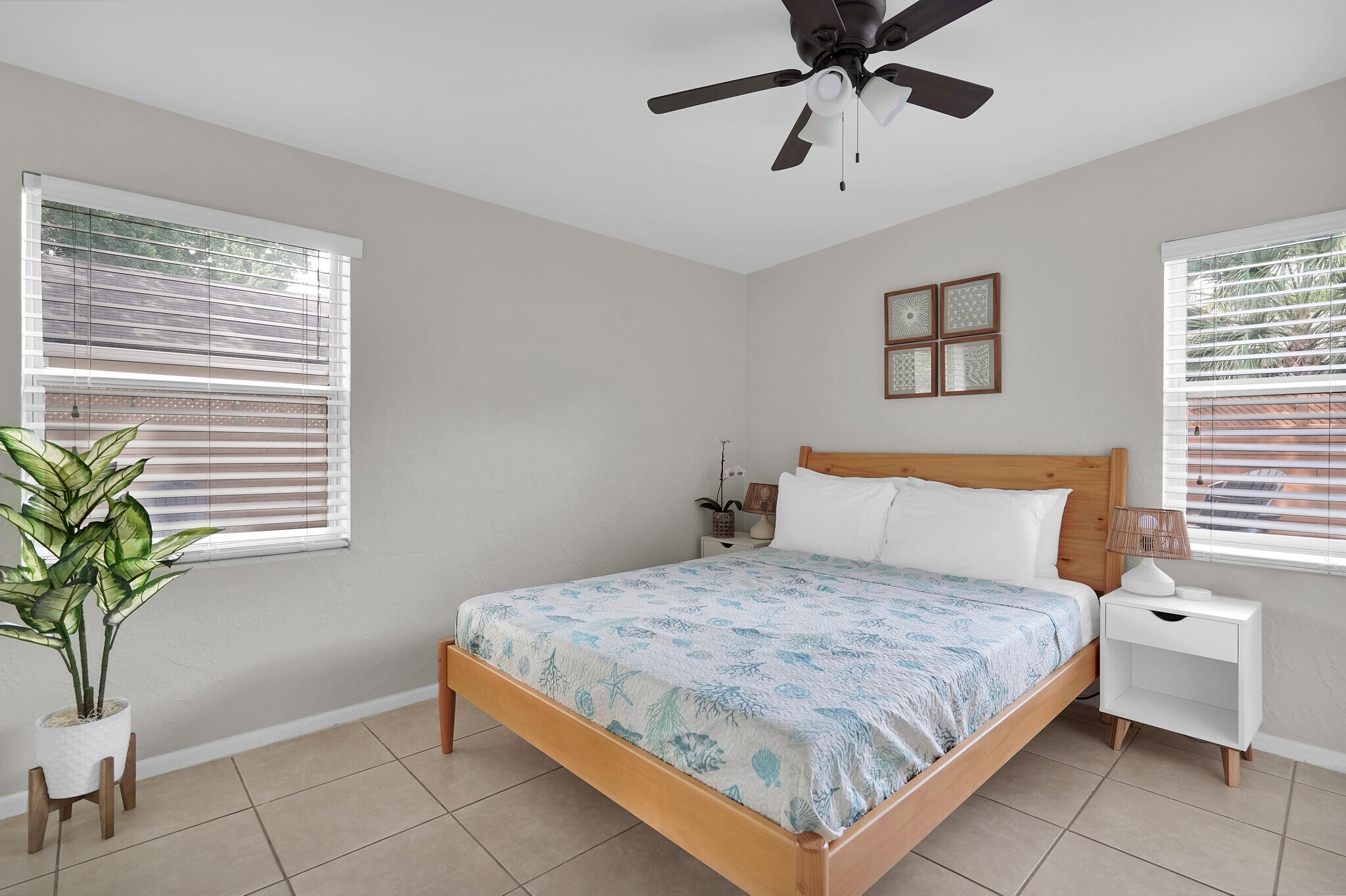 Building Photo - 826 5th Ave N