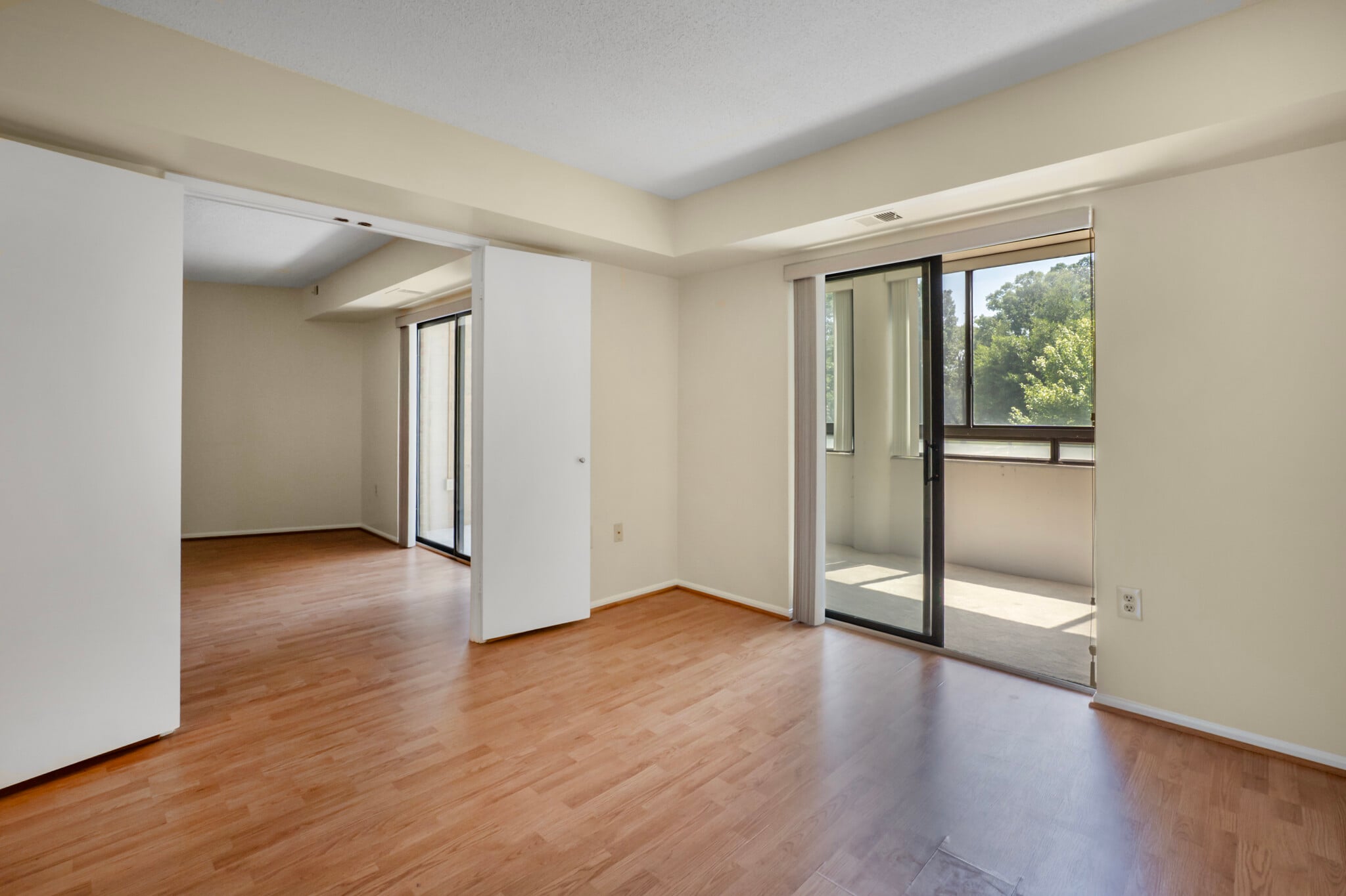 Versatile Second Bedroom - 15115 Interlachen Dr