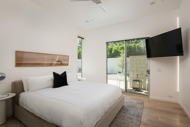 Building Photo - 80883 Elemento Ln