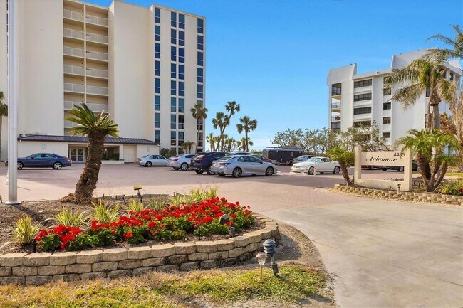 Building Photo - 4485 Gulf of Mexico Dr