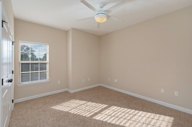 Building Photo - Beautiful 4 Bed / 2.5 Bath Home in Duggan ...