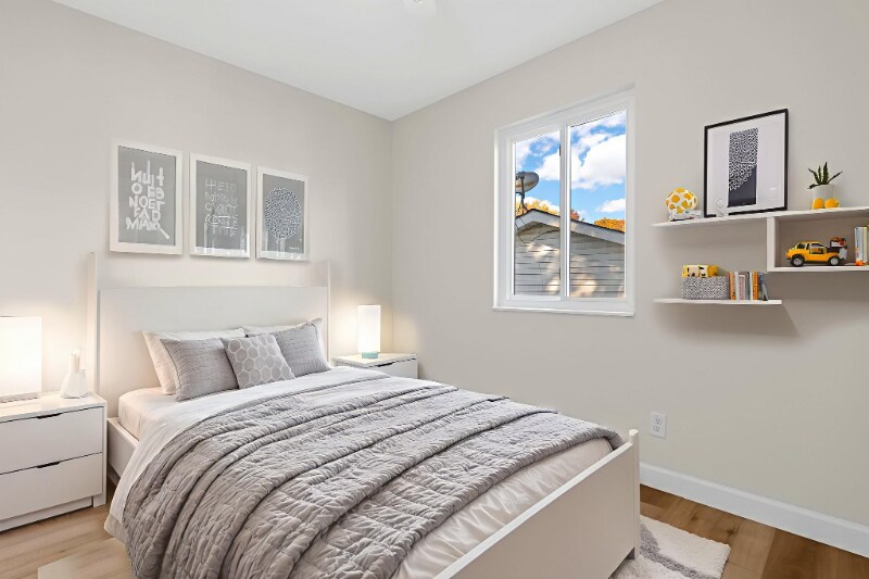 Building Photo - 2 Storkway Ct