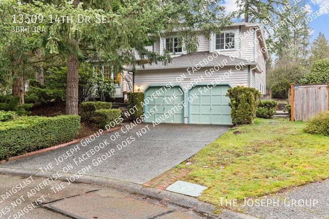 Building Photo - 13509 14th Dr SE