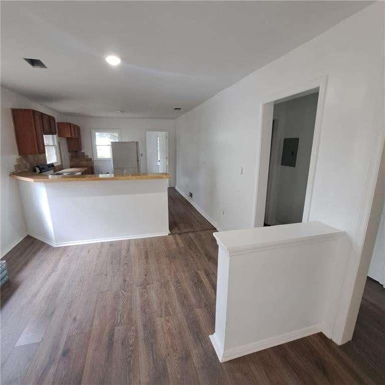 Building Photo - 2174 Whites Mill Rd