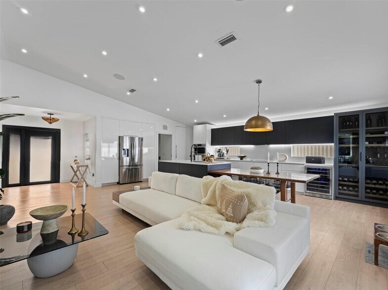 Building Photo - 7753 NW 189th St