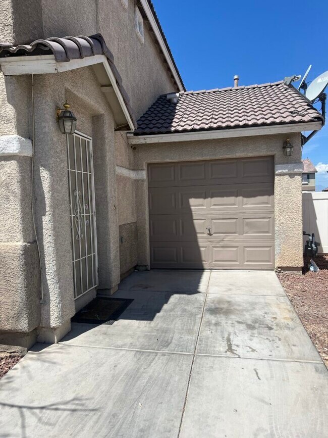 Building Photo - 2275 Windmill Grove Ct