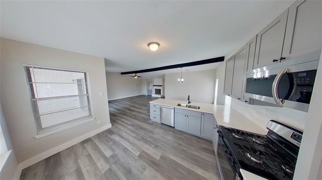 Building Photo - 606 Futrelle St