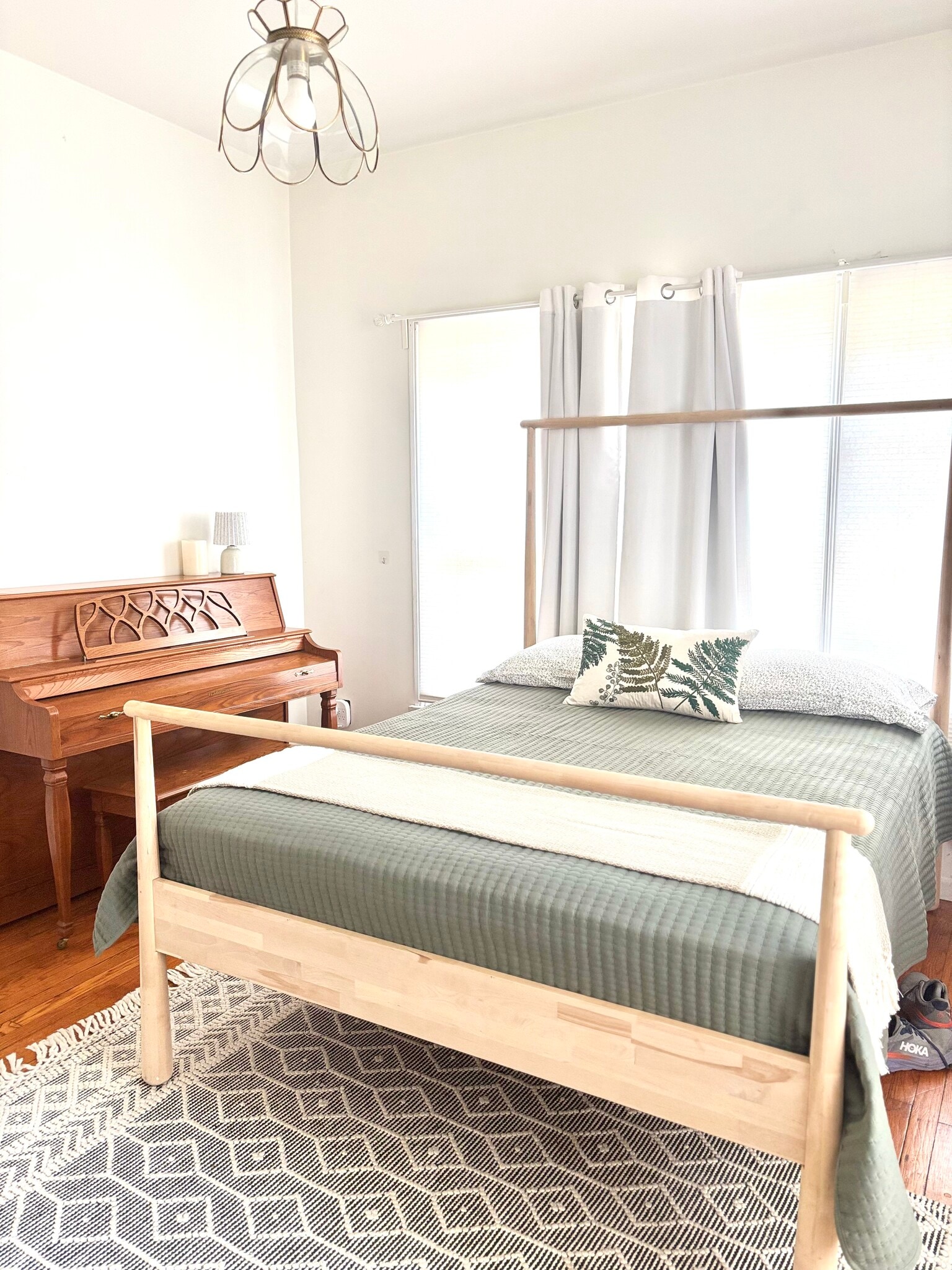 Main Bedroom - 315 S Washington St