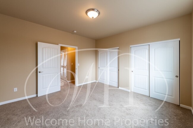Building Photo - High End Condo Close to Downtown Walla Walla