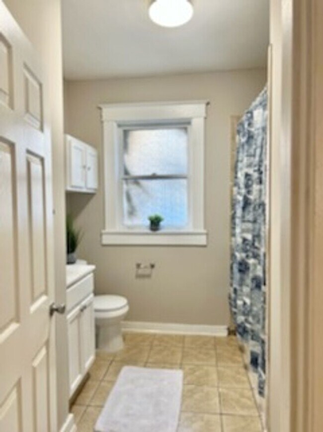 Building Photo - 2380 Forrest