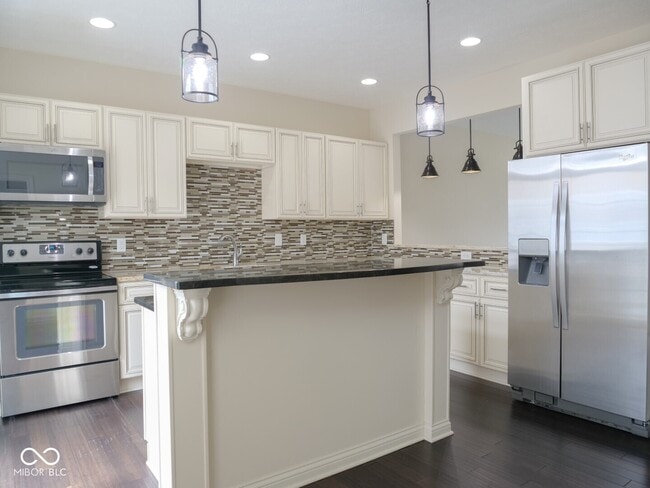 Building Photo - 434 Neuman Way