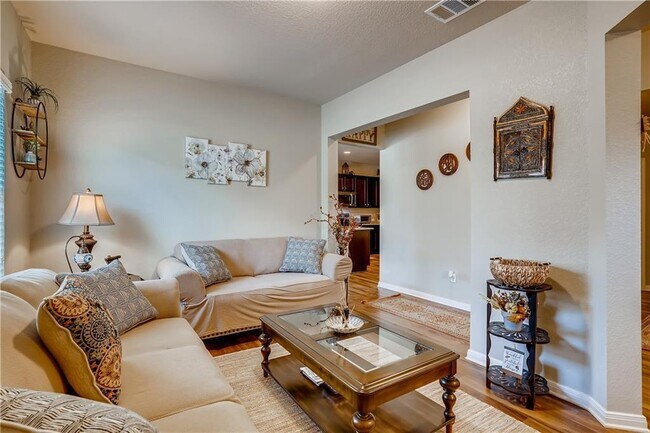 Building Photo - 5109 Winsbury Dr